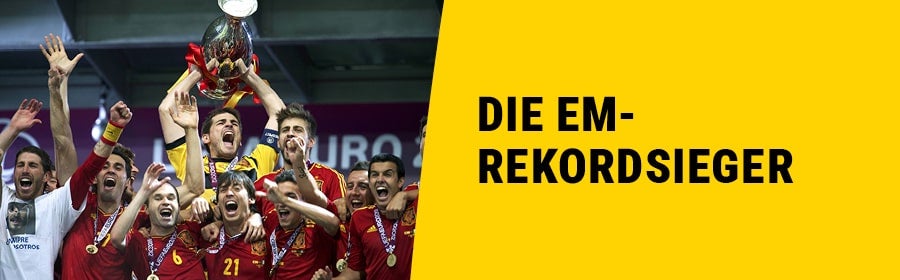 Die EM-Rekordsieger. Dazu ein Bild der spanischen Siegermannschaft von 2012.