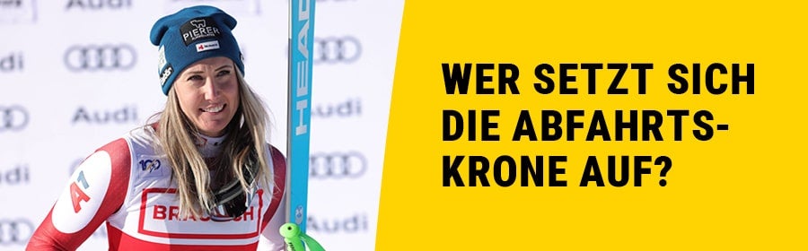 Cornelia Hütter bei der Siegerehrung eines Weltcuprennens