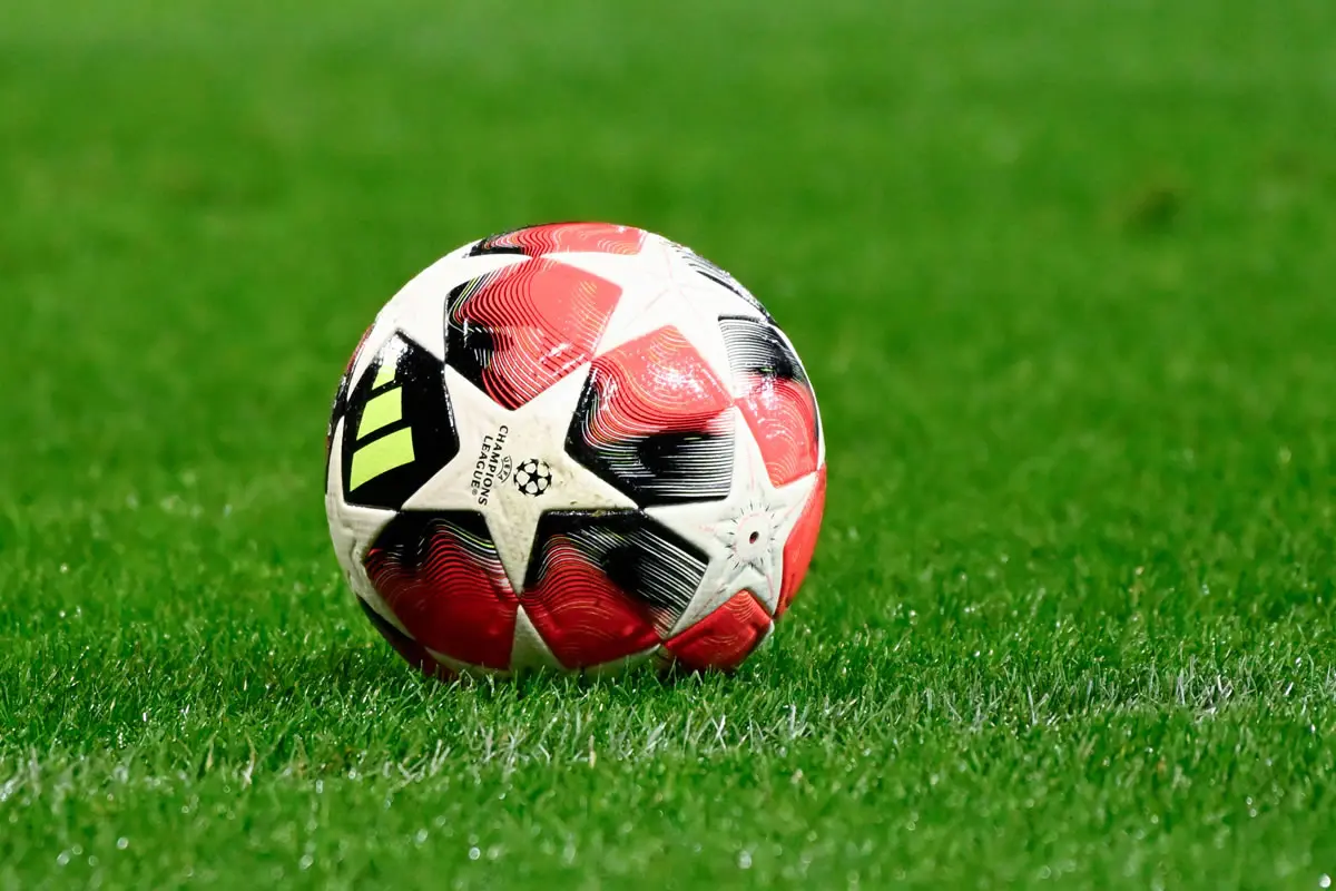 Der offizielle Spielball der Champions League 2024/25.