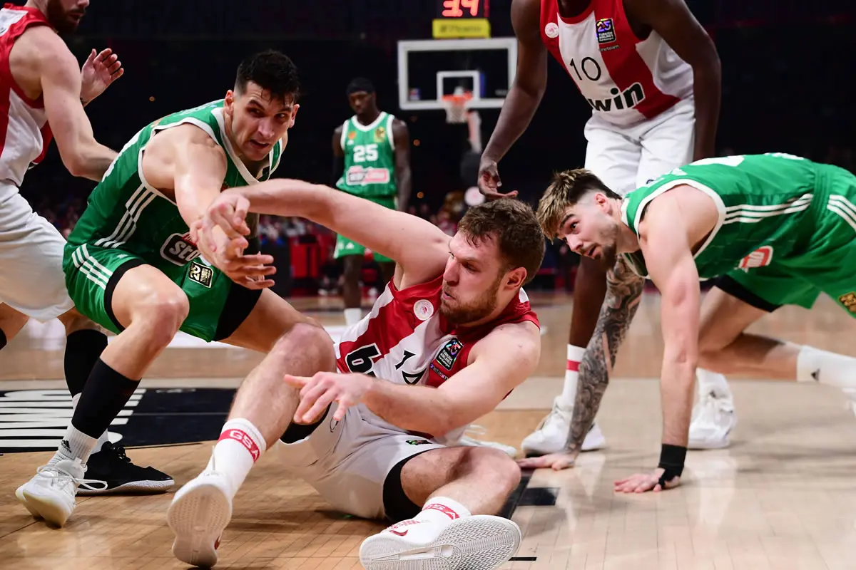 Πλέι-οφ Ευρωλίγκας: Σε θέση μάχης για το Final Four του Αμπού Ντάμπι
