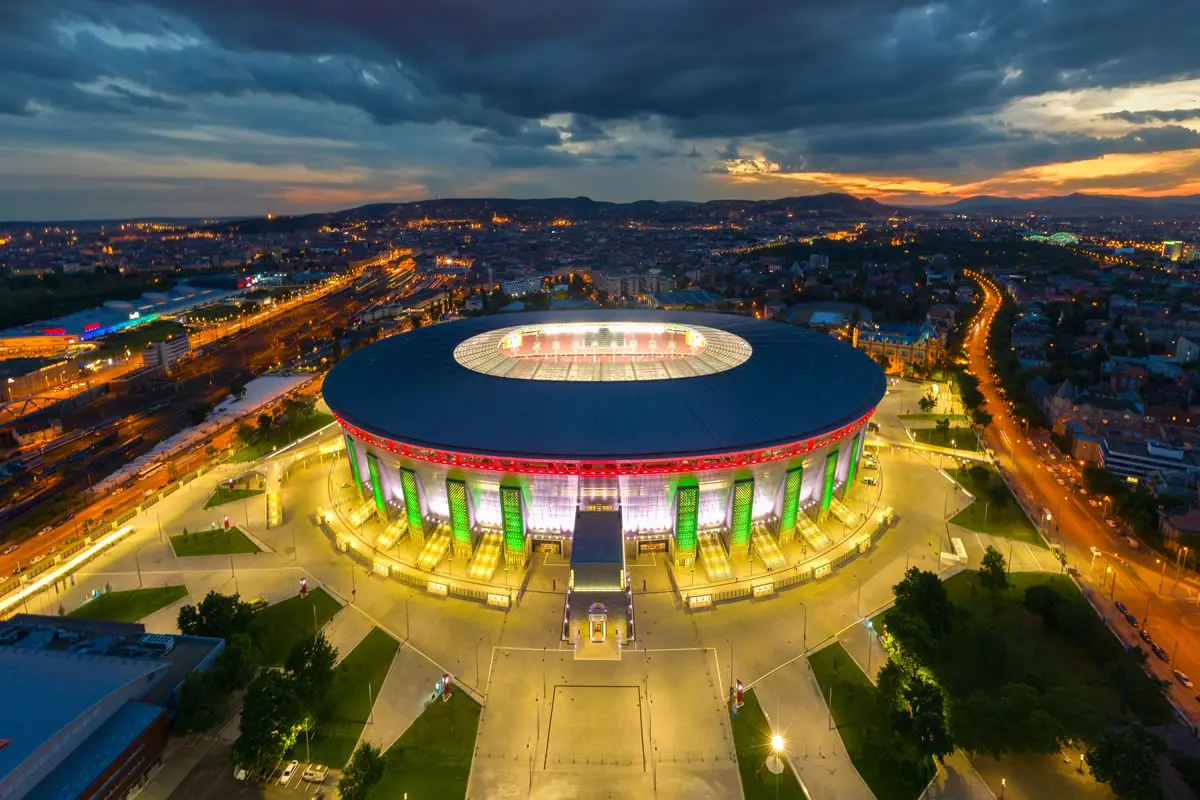 Der Austragungsort des Champions-League-Finals 2026: Die Puskás Aréna in Budapest.