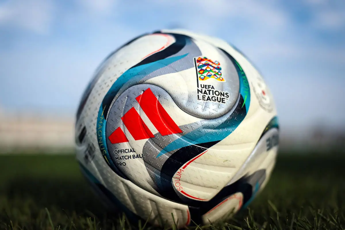 Der offizielle Matchball für die Nations Lague 2026/27.