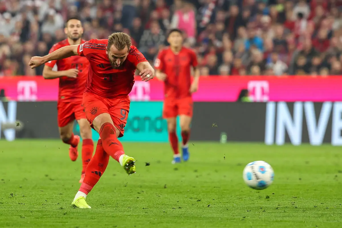 Harry Kane beim Torschuss.